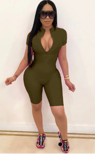 A Plus Size ISolid Zipper Short Sleeve Skinny Playsuit