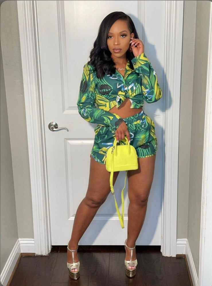 A Sexy Printed Long Sleeve Shirt And Shorts 2 Piece Sets